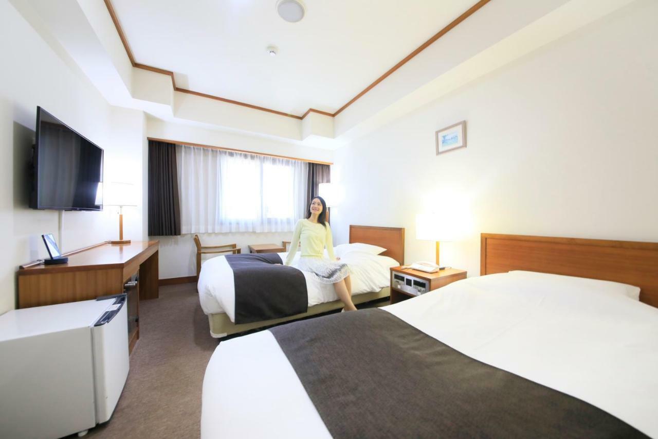 Maple Inn Makuhari Chiba Exterior photo